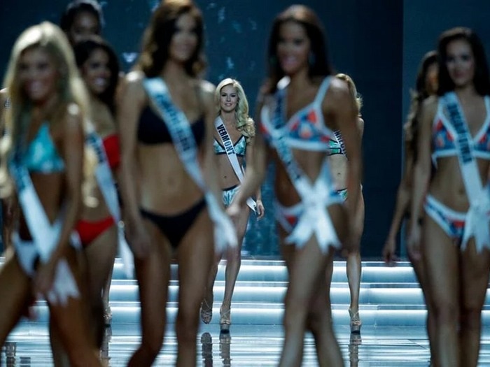 ΗΠΑ: Κλονίζεται συθέμελα ο διαγωνισμός Miss USA - Παραιτείται η μία εστεμμένη μετά την άλλη