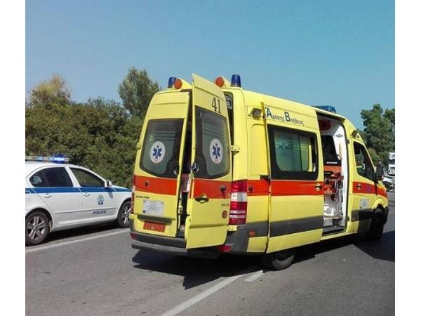 Τροχαίο ατύχημα στο Ηράκλειο: Αυτοκίνητο συγκρούστηκε με μηχανή – Στο νοσοκομείο 25χρονος